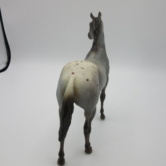 Breyer Horse Classic Duchess 6136 Wild Blue Roan Spotted Figure 2009 - Picture 4 of 6